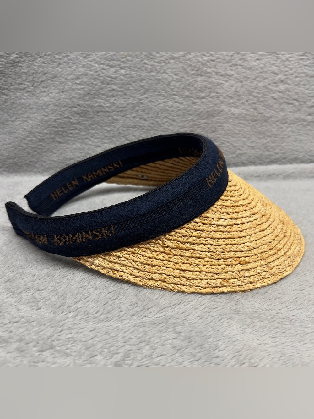 Helen Kaminski Bianca Logo Visor Natural Raffia Navy Slide-On One Size Hat - Picture 5 of 7